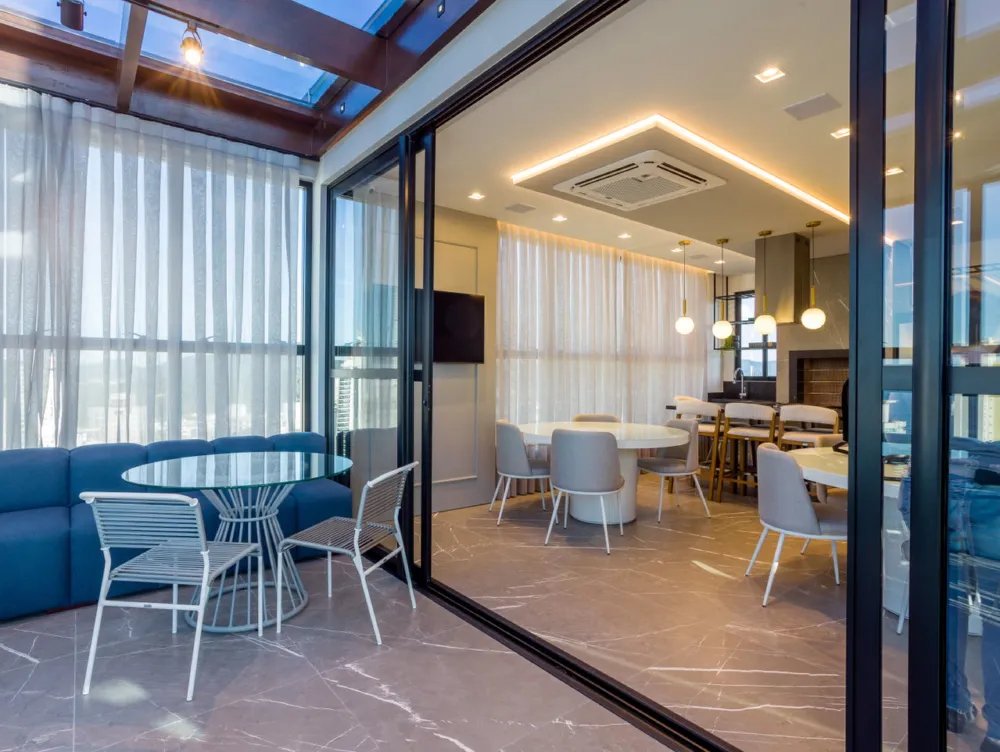 Sala comercial para venda no bairro Centro em Balneário Camboriú