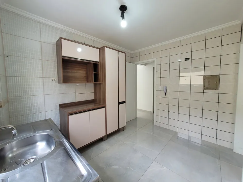 Apto diferenciado 2 quartos para venda no bairro Meia Praia em Itapema