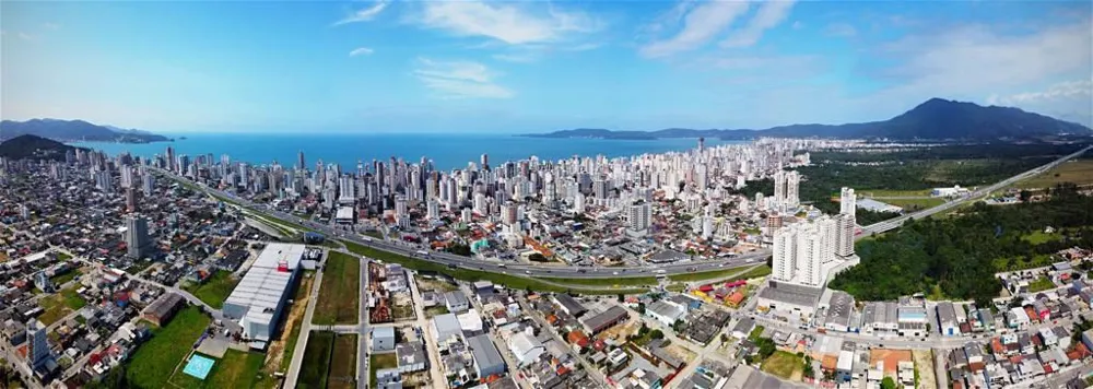 Apartamento 3 quartos para venda no bairro Meia Praia em Itapema