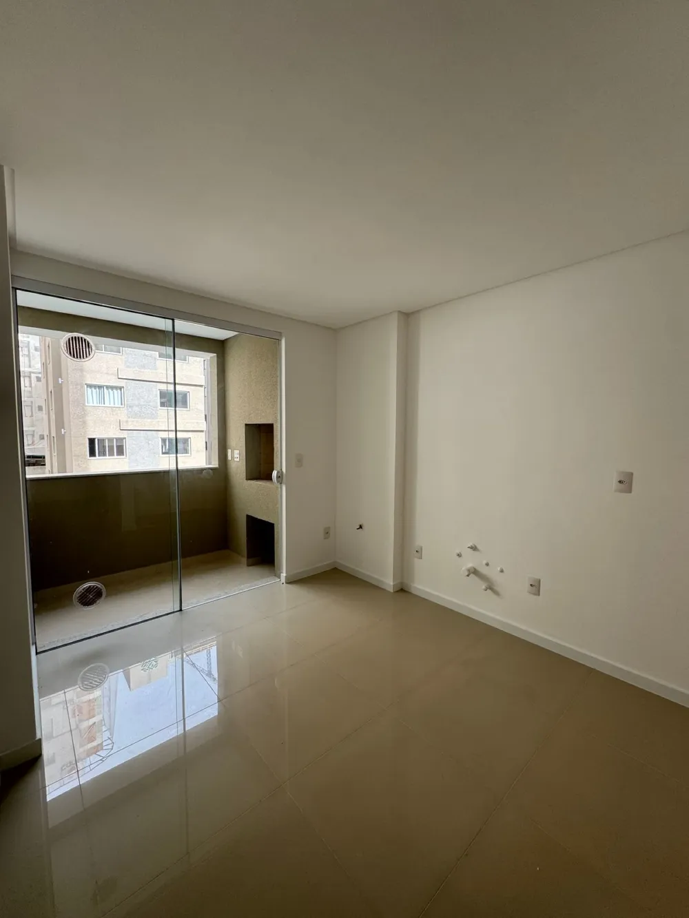 Apartamento 3 quartos para venda no bairro Morretes em Itapema