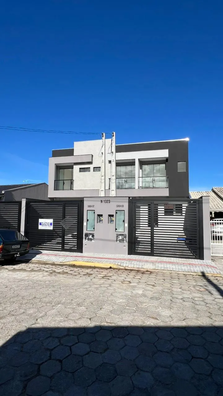 Casa 2 quartos para venda no bairro Morretes em Itapema