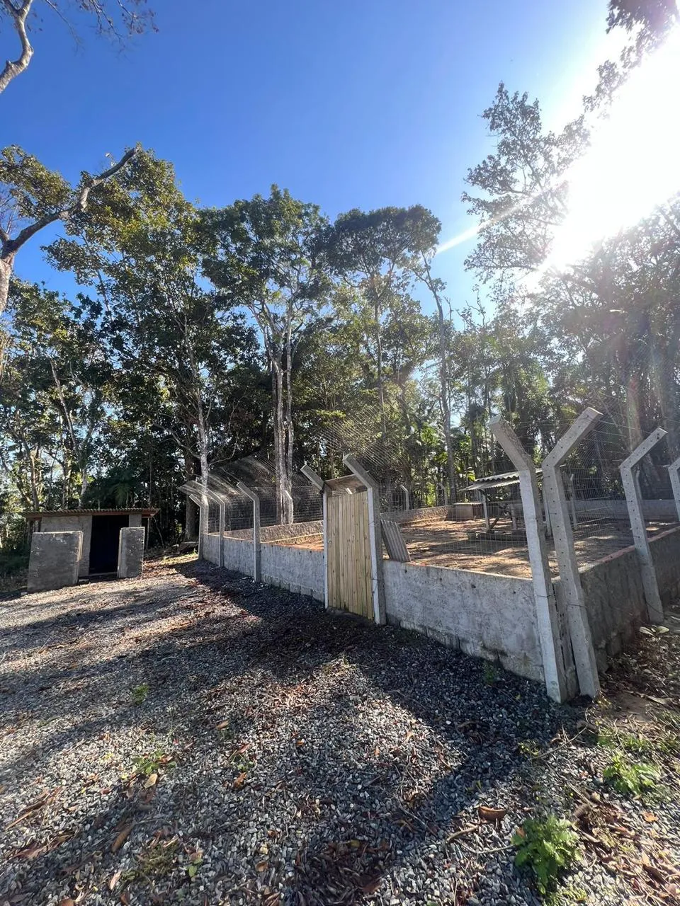 Belíssima Chácara em São João do Itaperiú – Bairro Santa Cruz