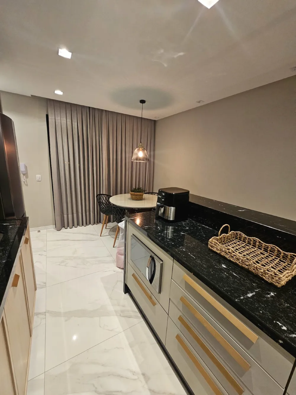 Apartamento 2 quartos para venda no bairro Centro em Camboriú