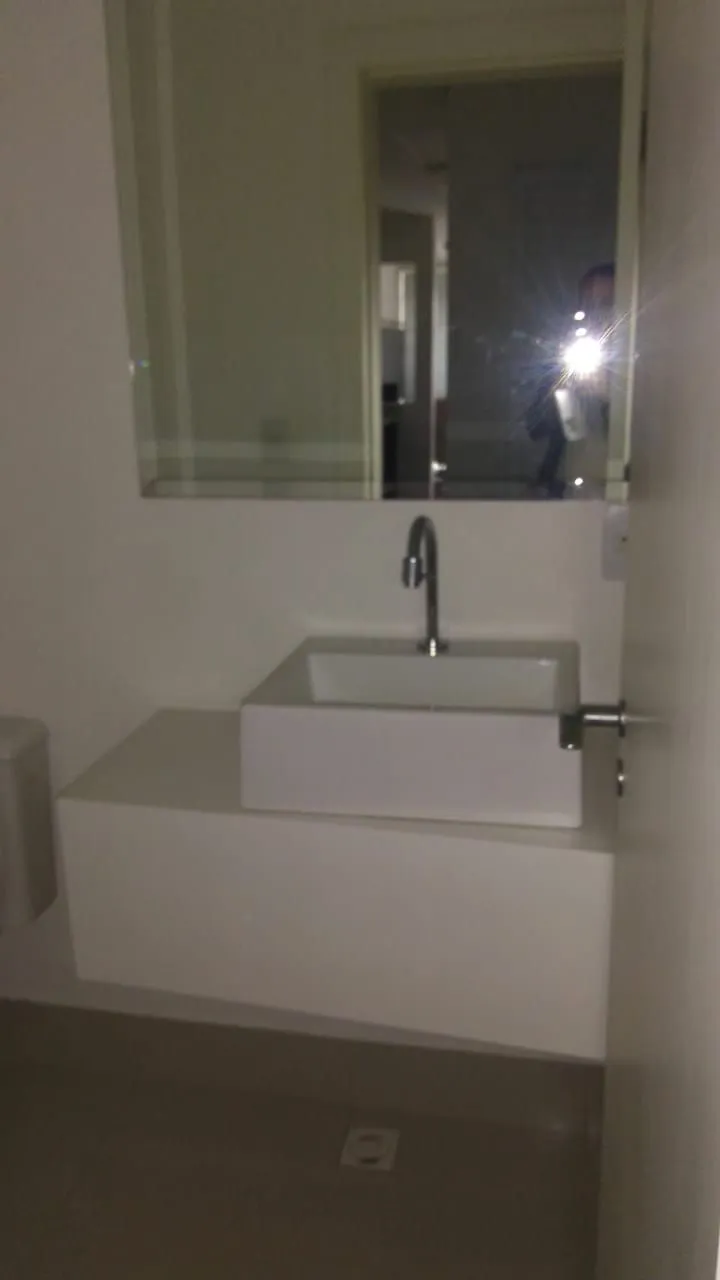 Sala comercial para venda no bairro Centro em Balneário Camboriú