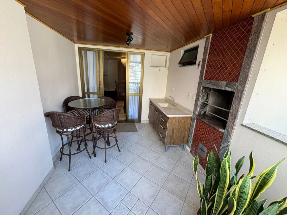 Apartamento 3 quartos para venda no bairro Centro em Balneário Camboriú