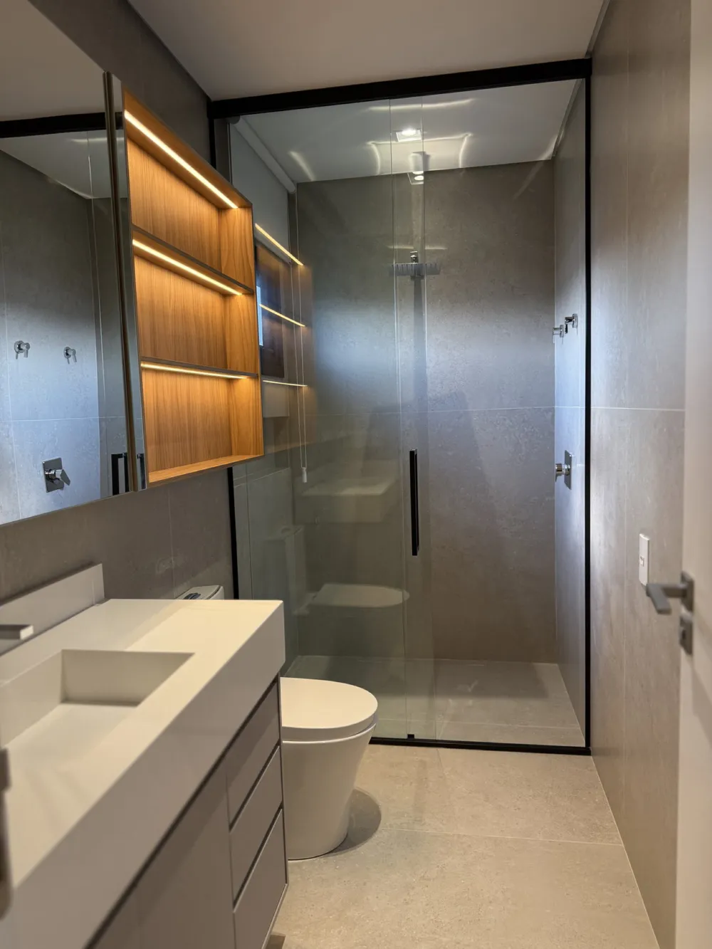 Casa 5 quartos para venda no bairro Santa Regina em Camboriú