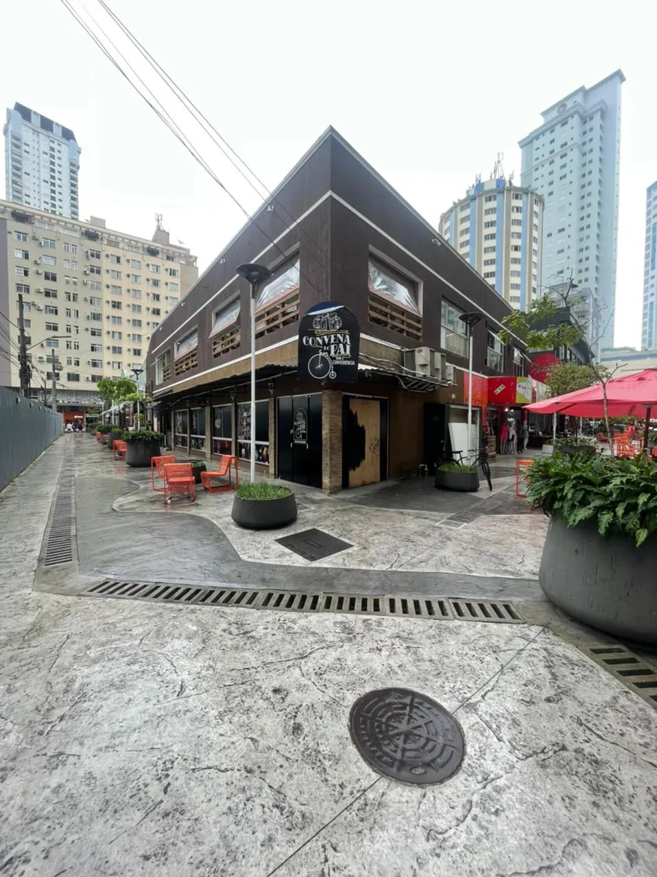 Sala comercial para venda no bairro Centro em Balneário Camboriú