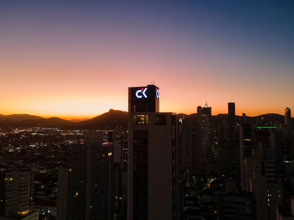 Sala comercial para venda no bairro Centro em Balneário Camboriú