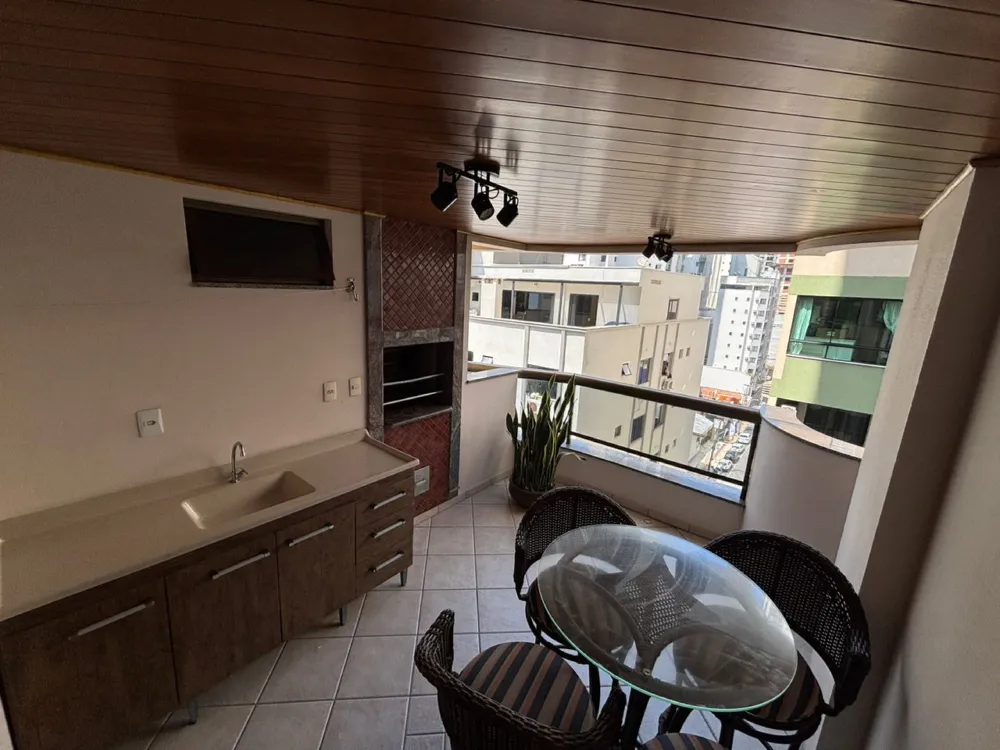 Apartamento 3 quartos para venda no bairro Centro em Balneário Camboriú
