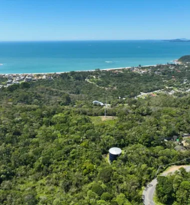 Terreno para venda no bairro Estaleiro Grande em Balneário Camboriú