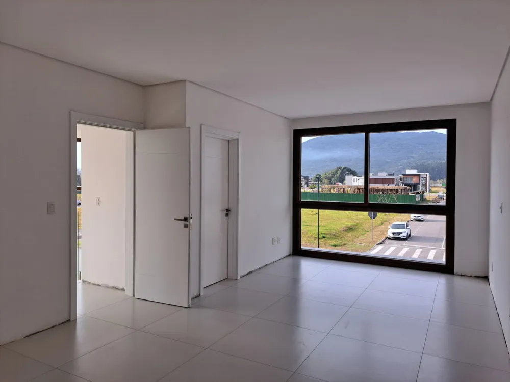 Casa 3 quartos para venda no bairro Perequê em Porto Belo