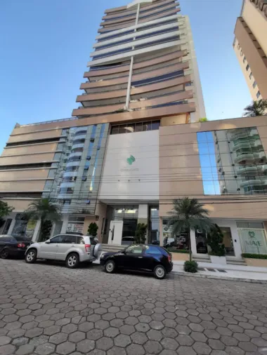 Apartamento 3 quartos para venda no bairro Centro em Balneário Camboriú