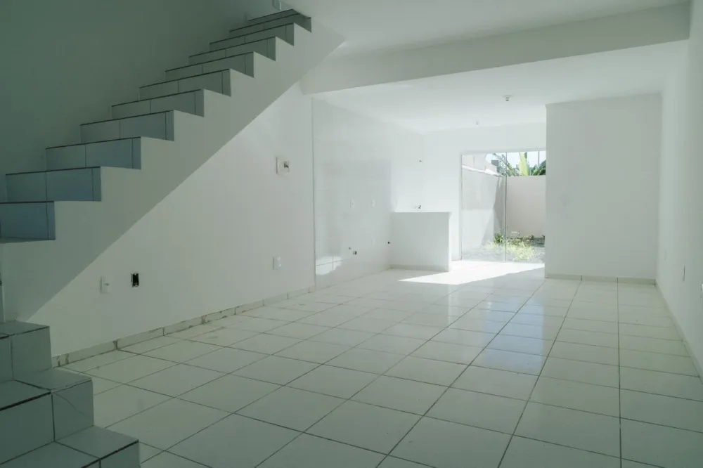 Casa 2 quartos para venda no bairro Areias em Camboriú