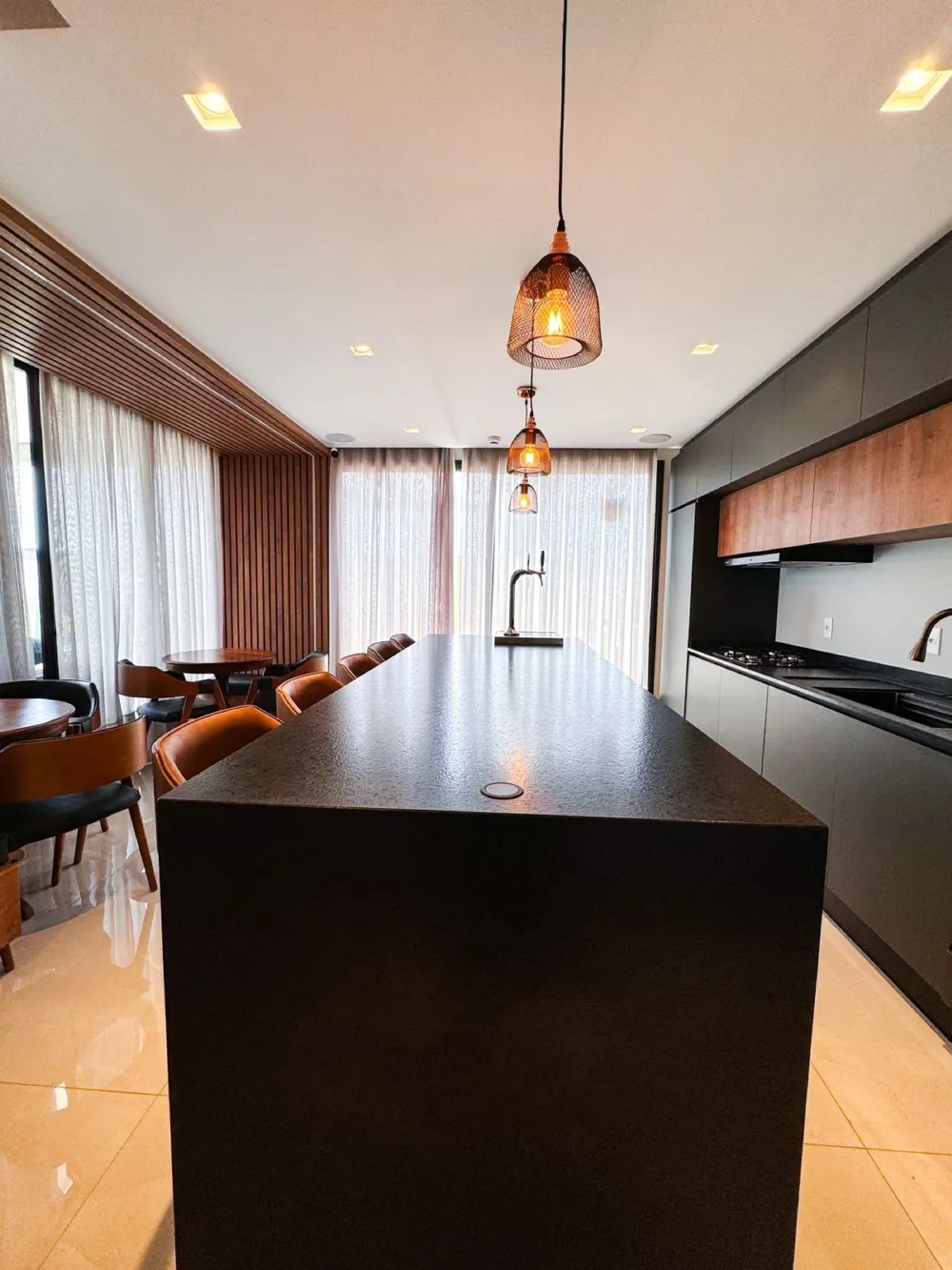 Apartamento 3 quartos para venda no bairro Centro em Camboriú