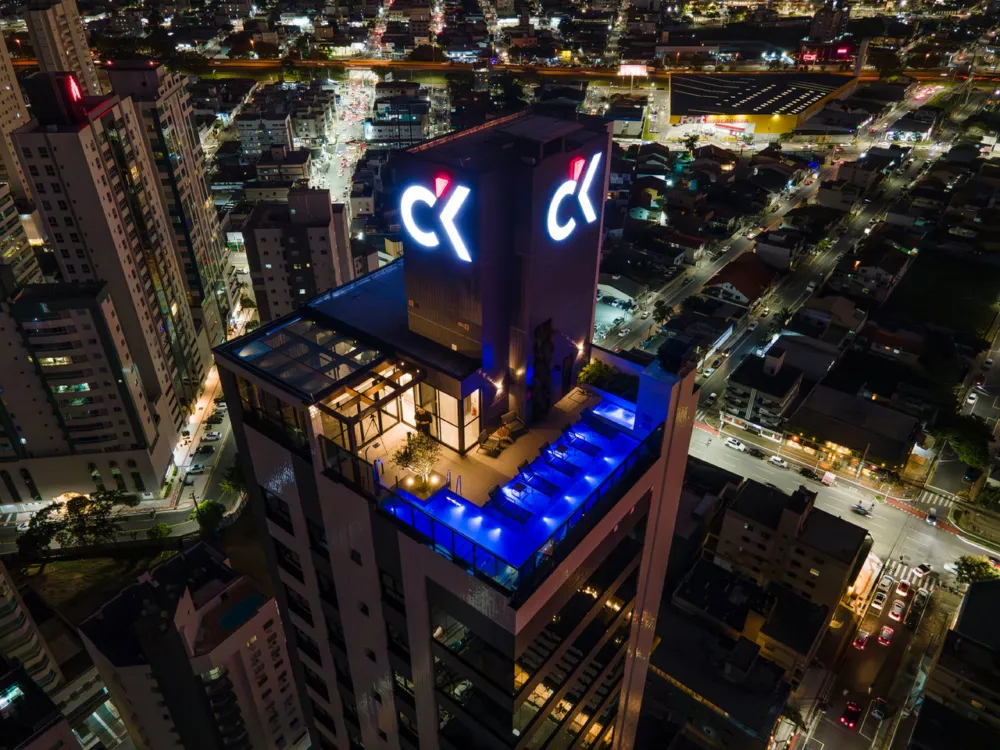 Sala comercial para venda no bairro Centro em Balneário Camboriú