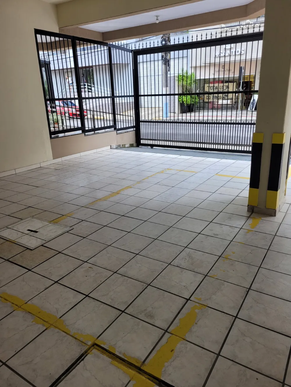 Apto diferenciado 2 quartos para venda no bairro Meia Praia em Itapema
