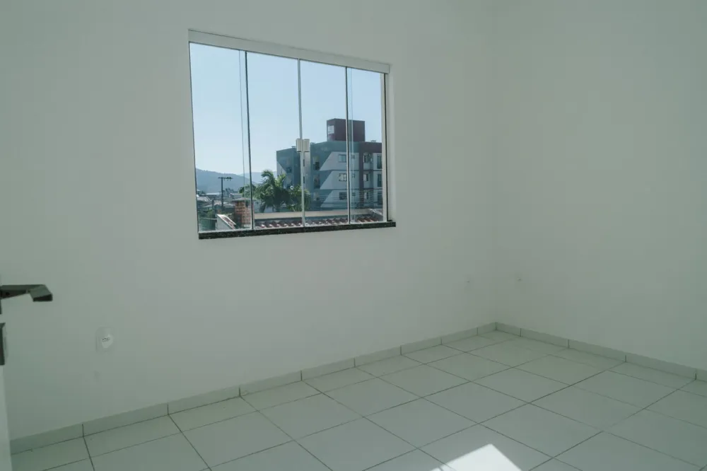 Casa 2 quartos para venda no bairro Areias em Camboriú