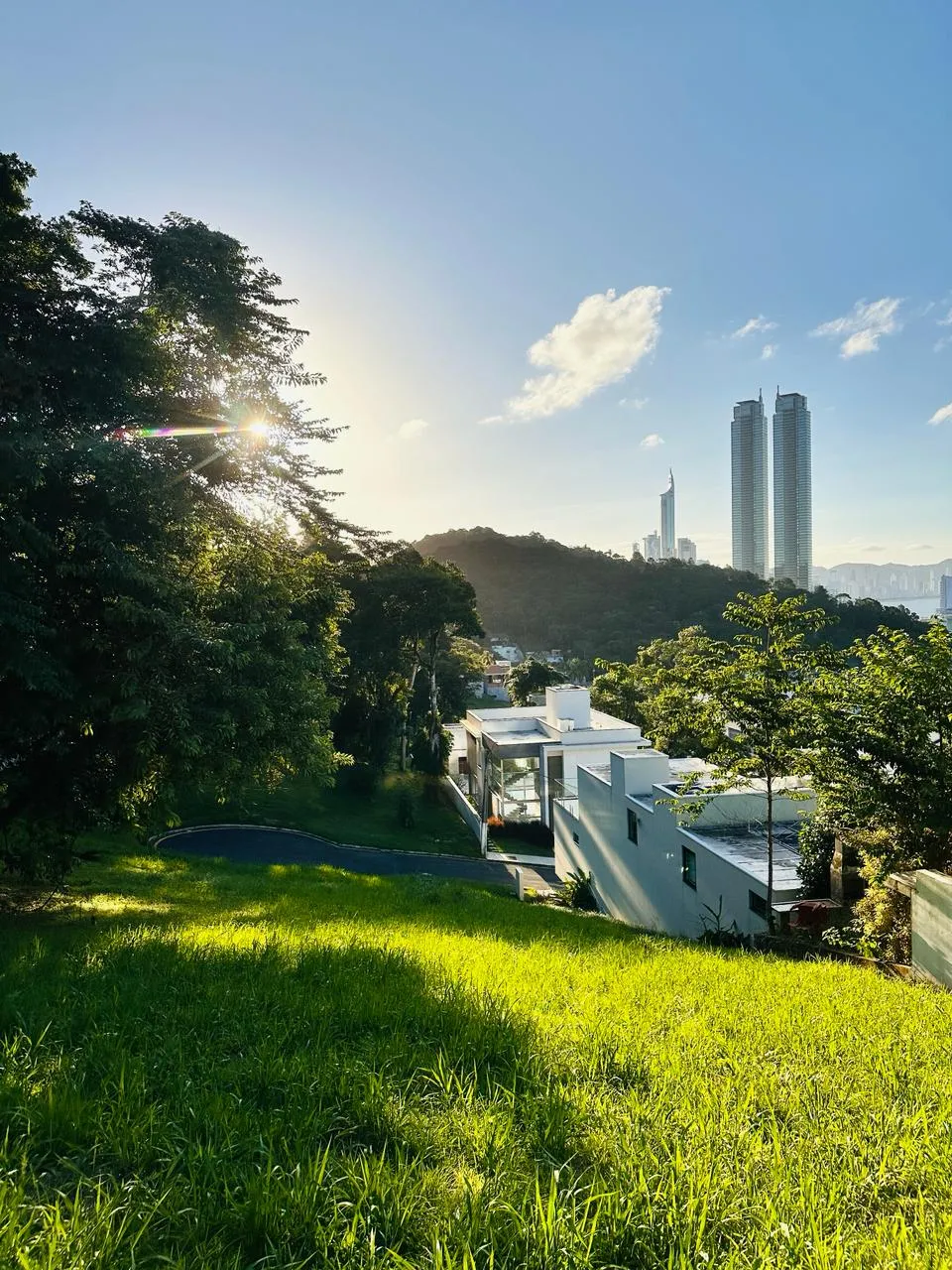 Terreno para venda no bairro Barra em Balneário Camboriú
