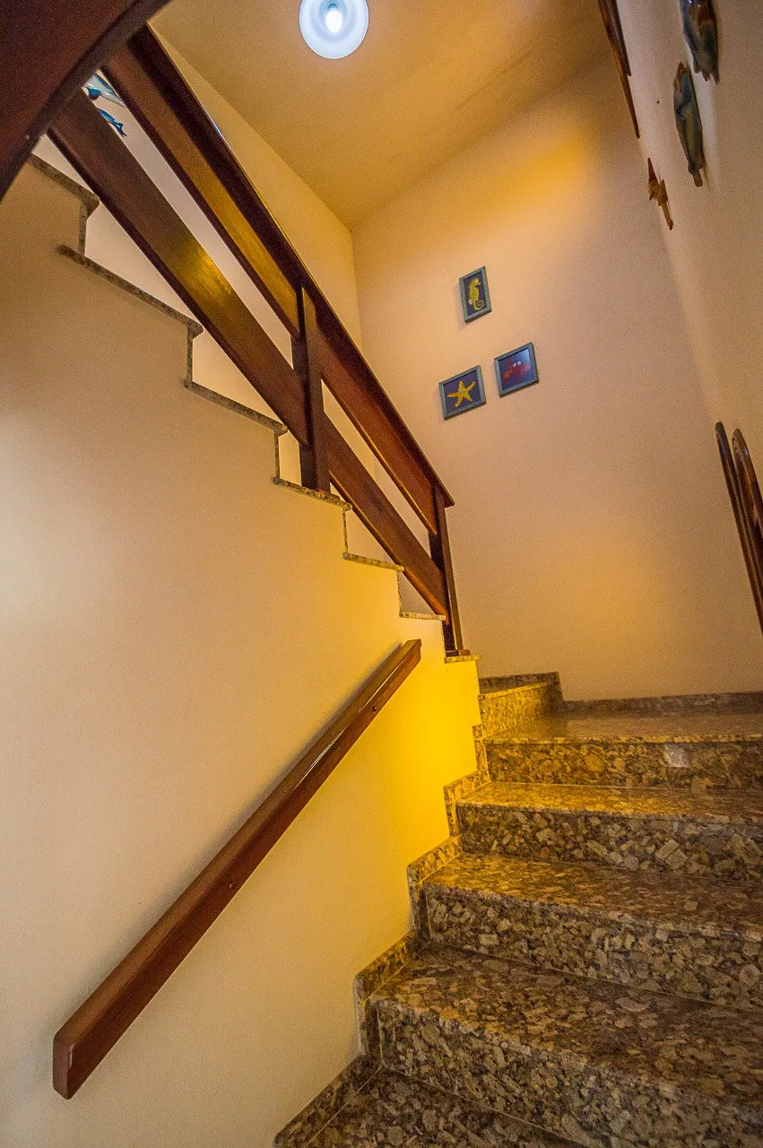 Casa 3 quartos para venda no bairro Morrinhos em Bombinhas