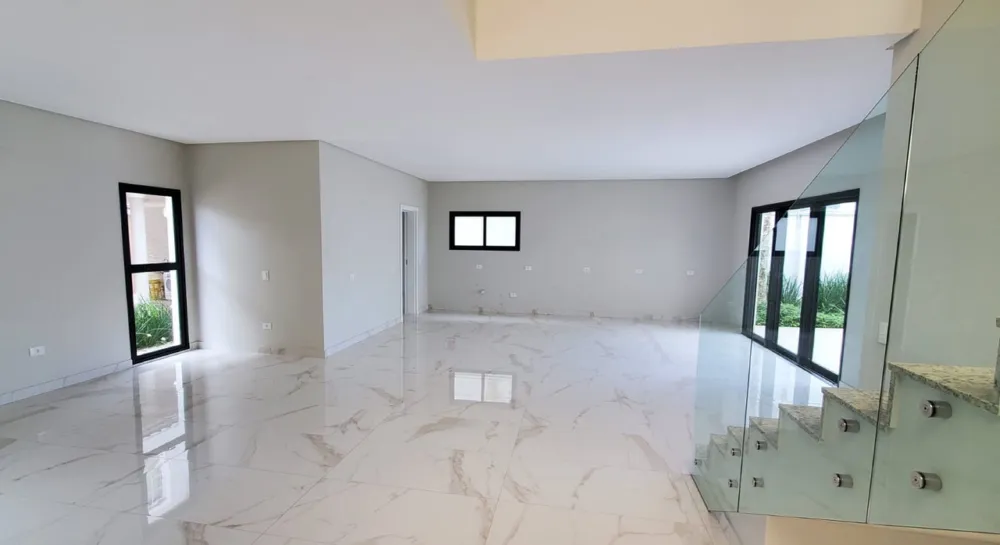 Casa 4 quartos para venda no bairro Barra em Balneário Camboriú