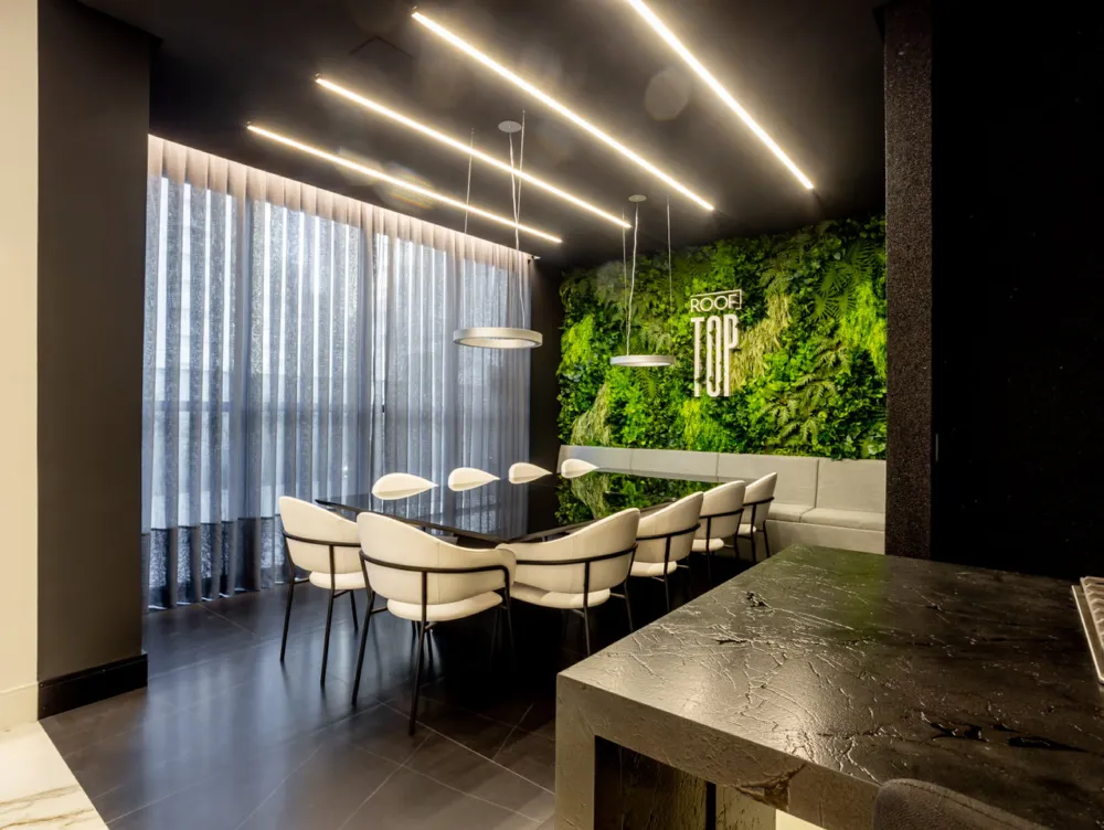 Sala comercial para venda no bairro Centro em Balneário Camboriú