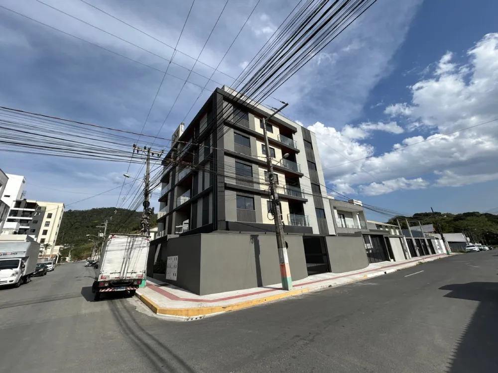 Apartamento 2 quartos para venda no bairro Sao francisco de assis em Camboriú
