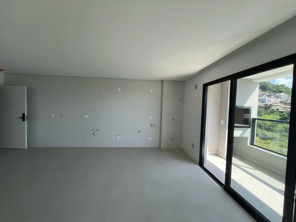 Apartamento 2 quartos para venda no bairro Praia Brava em Itajaí