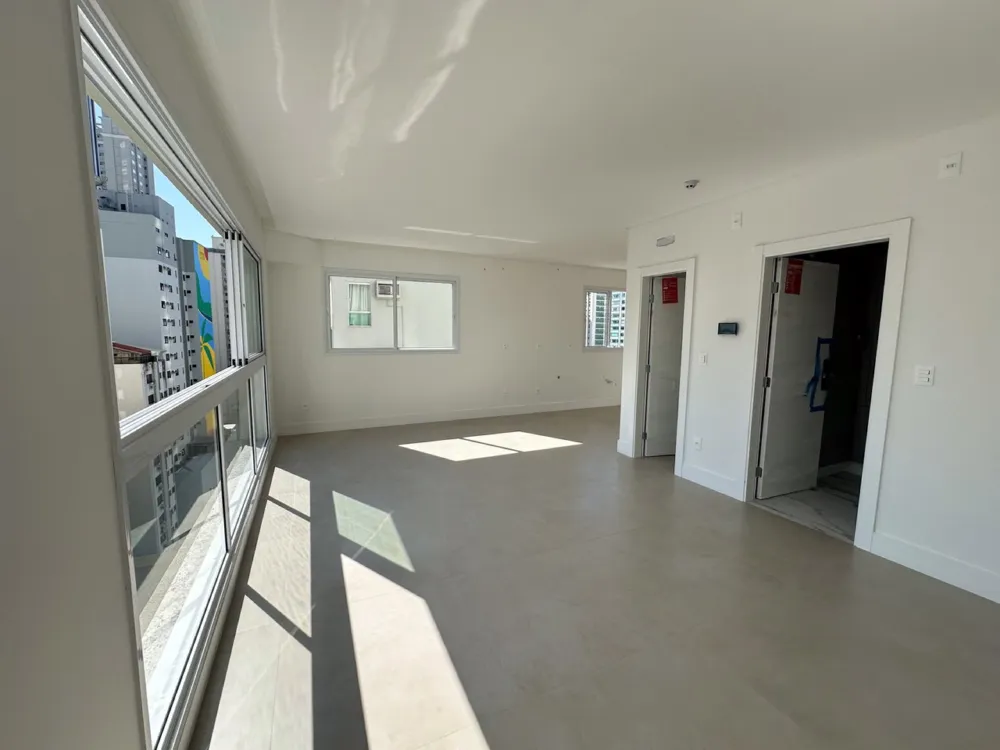 Apartamento 3 quartos para venda no bairro Centro em Balneário Camboriú
