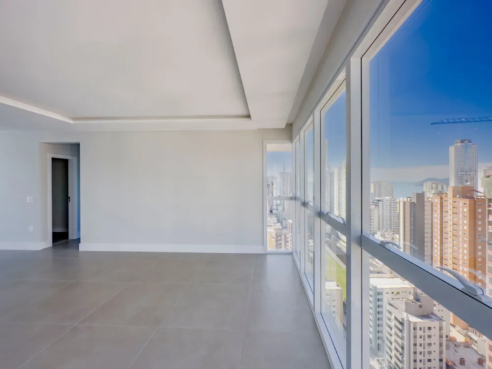 Apartamento para venda no bairro Centro em Balneário Camboriú