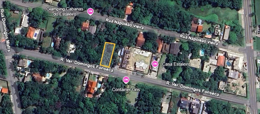 Terreno para venda no bairro Praia do Estaleiro em Balneário Camboriú