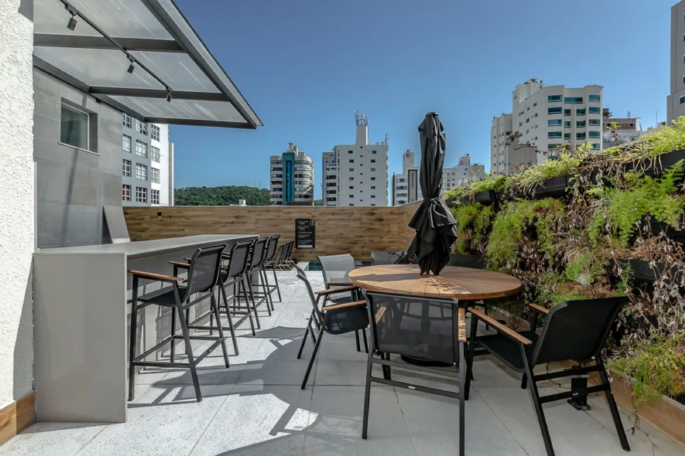 Apto Diferenciado 3 quartos para venda no bairro Centro em Balneário Camboriú