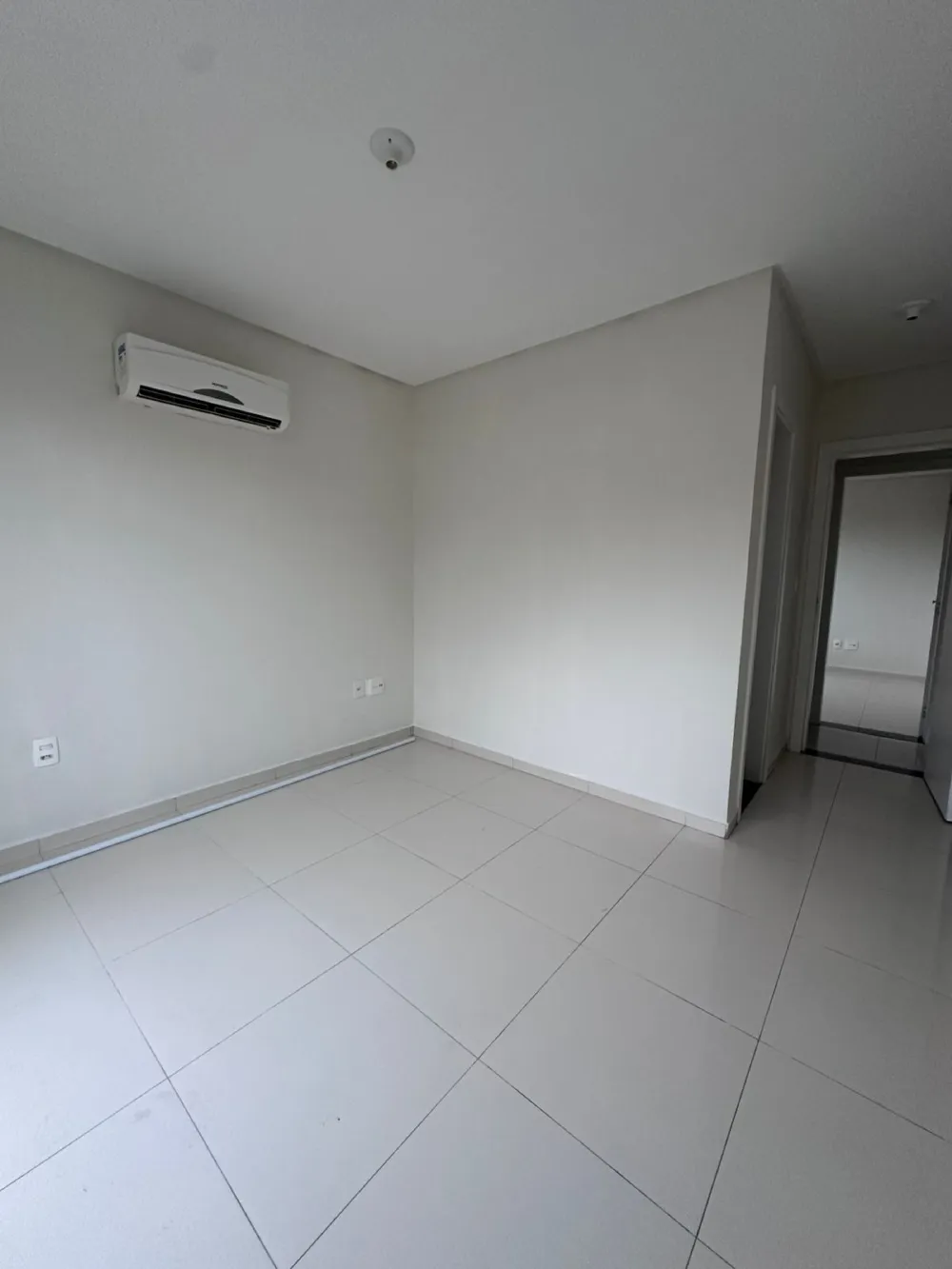 Apartamento 1 quarto para venda no bairro Nova Esperança em Balneário Camboriú