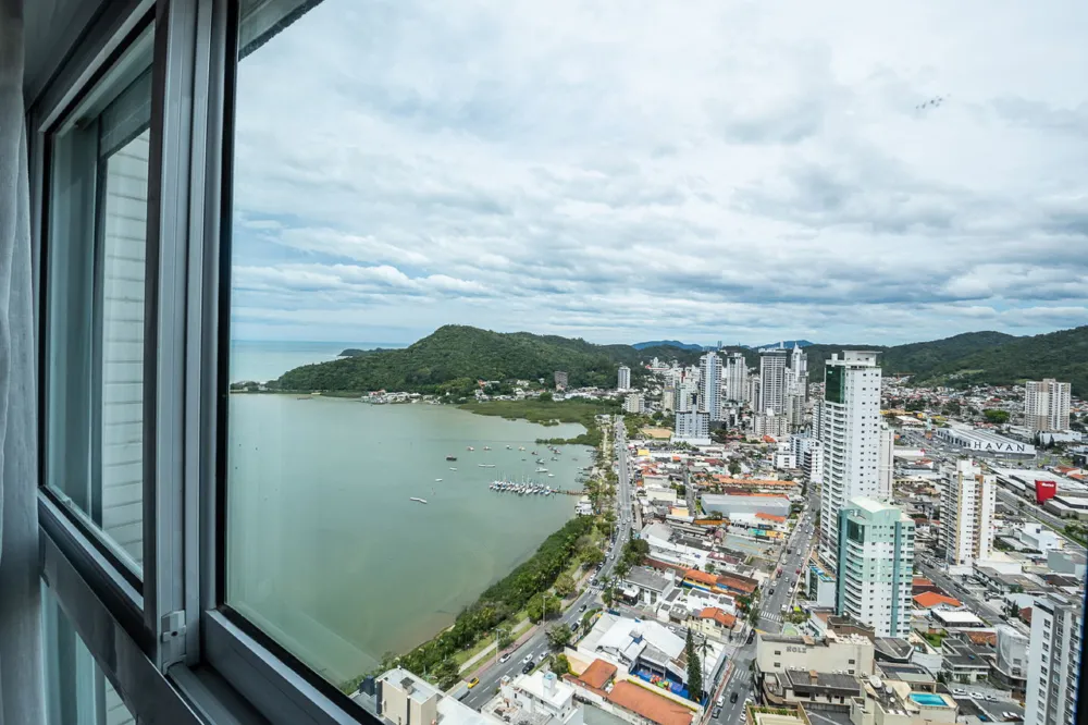 Apartamento 3 quartos para venda no bairro Fazenda em Itajaí