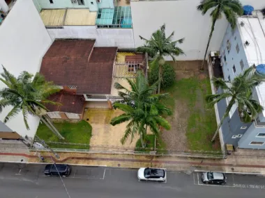 Terreno para venda no bairro Centro em Balneário Camboriú Terreno para venda no bairro Centro em Balneário Camboriú