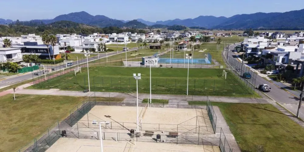 Apartamento 4 quartos para venda no bairro Santa Regina em Camboriú