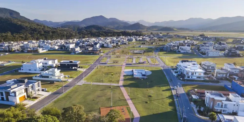 Apartamento 4 quartos para venda no bairro Santa Regina em Camboriú