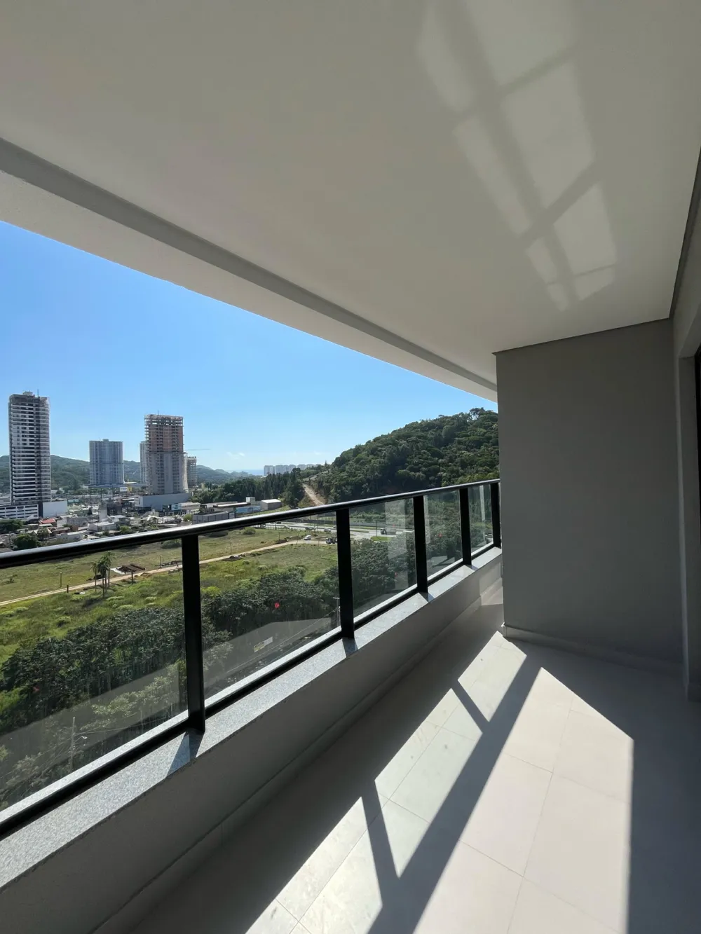 Apartamento 2 quartos para venda no bairro Praia Brava em Itajaí