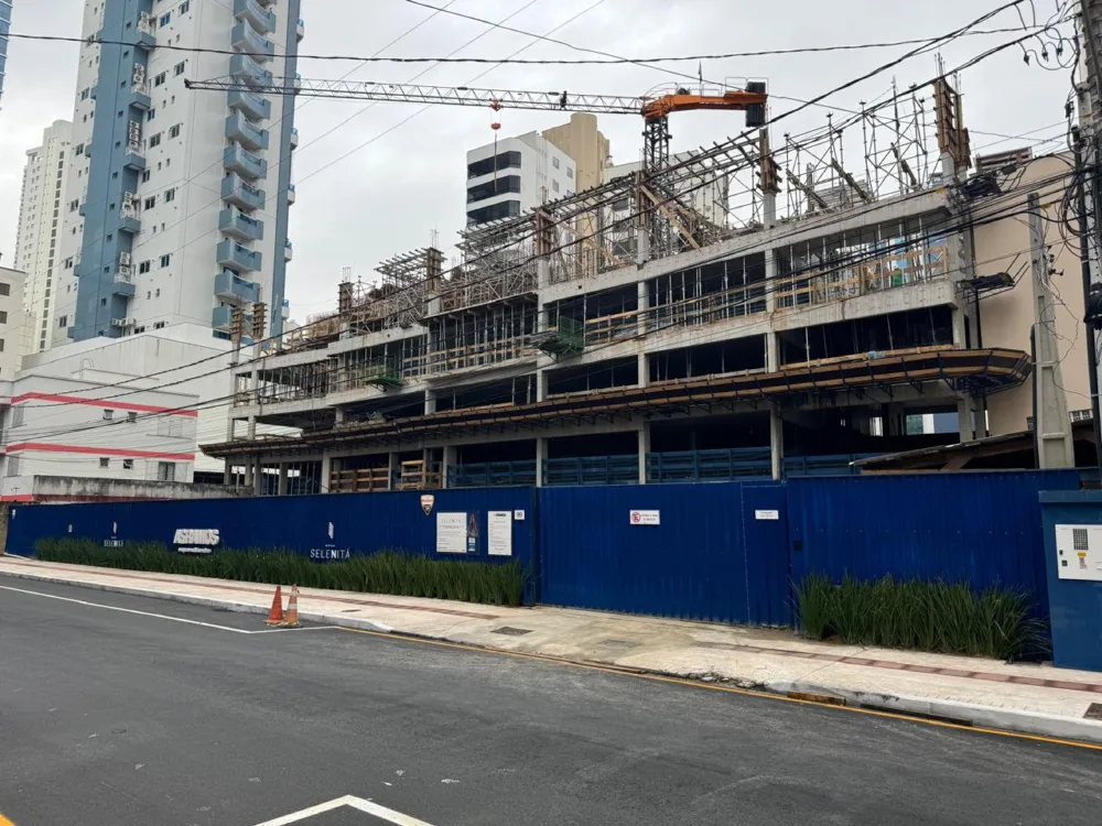 Apartamento 3 quartos para venda no bairro Centro em Balneário Camboriú