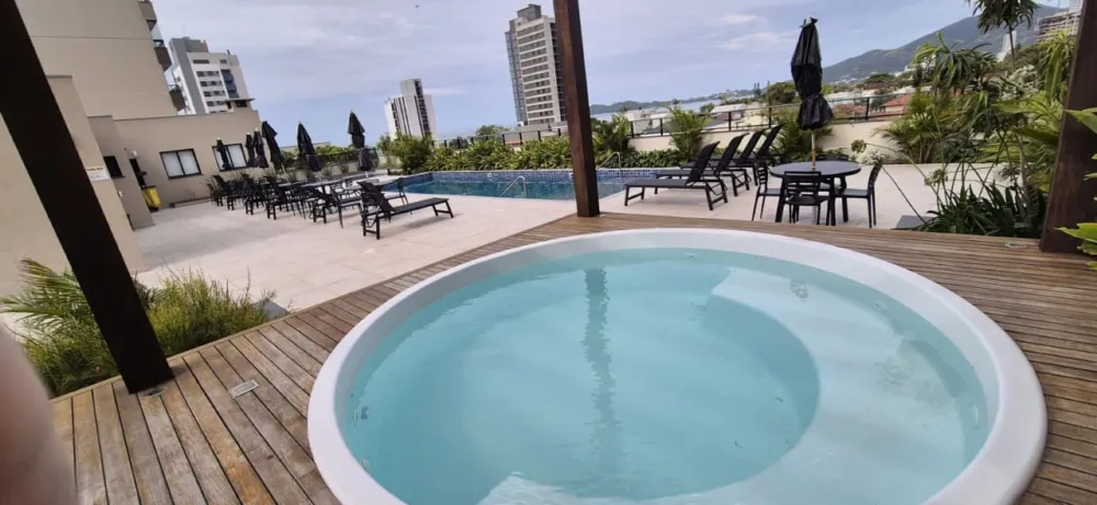 Apartamento 3 quartos para venda no bairro Praia da Armação em Penha