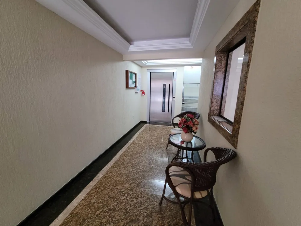 Apto diferenciado 2 quartos para venda no bairro Meia Praia em Itapema