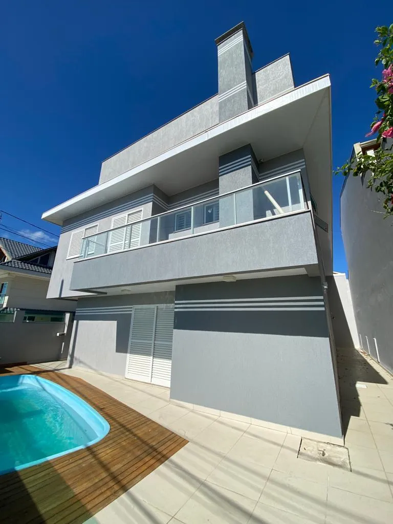 Casa 7 quartos para venda no bairro Meia Praia em Navegantes