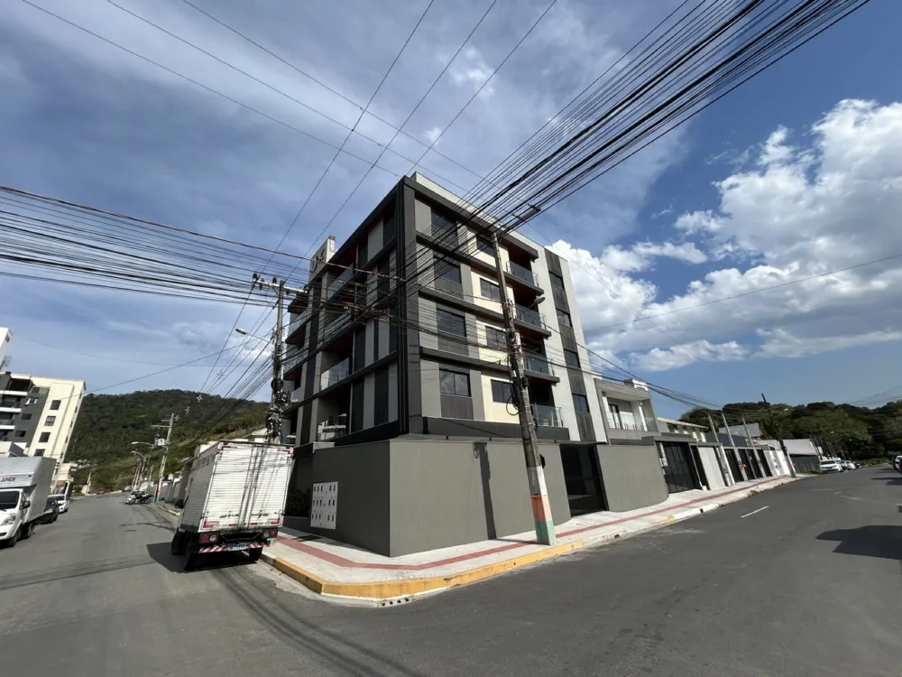 Apartamento 2 quartos para venda no bairro Sao francisco de assis em Camboriú