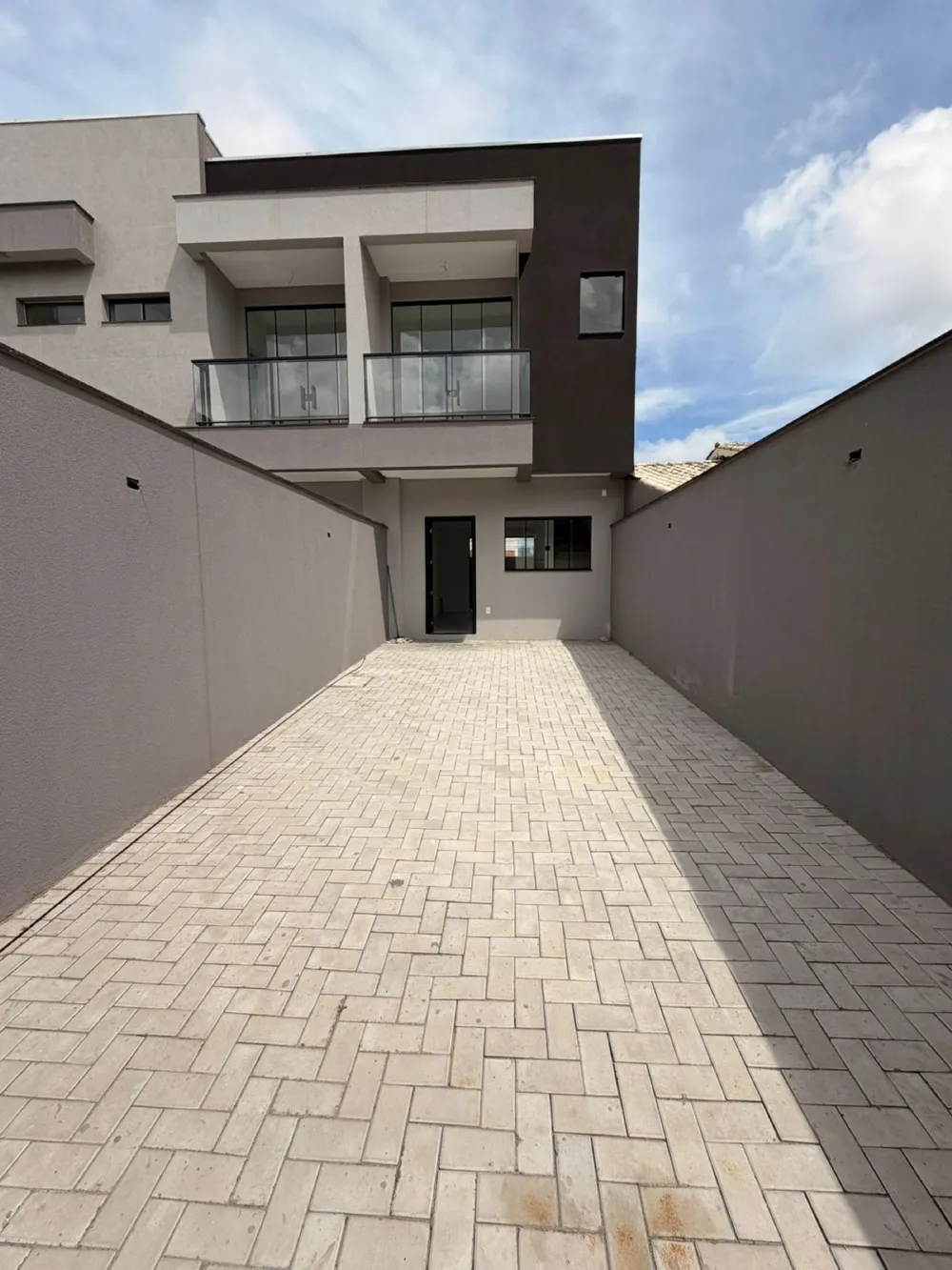 Casa 2 quartos para venda no bairro Morretes em Itapema