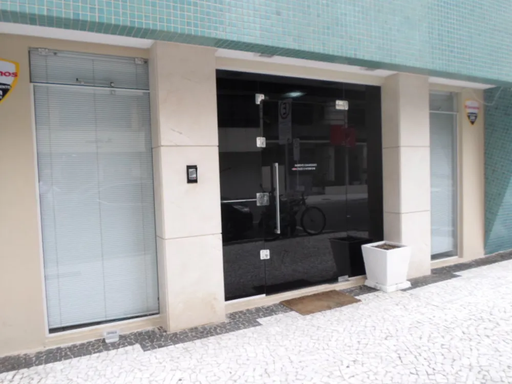 Sala comercial para venda no bairro Centro em Balneário Camboriú