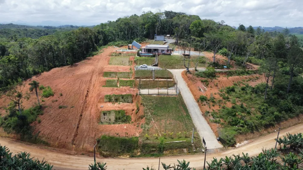 Belíssima Chácara em São João do Itaperiú – Bairro Santa Cruz