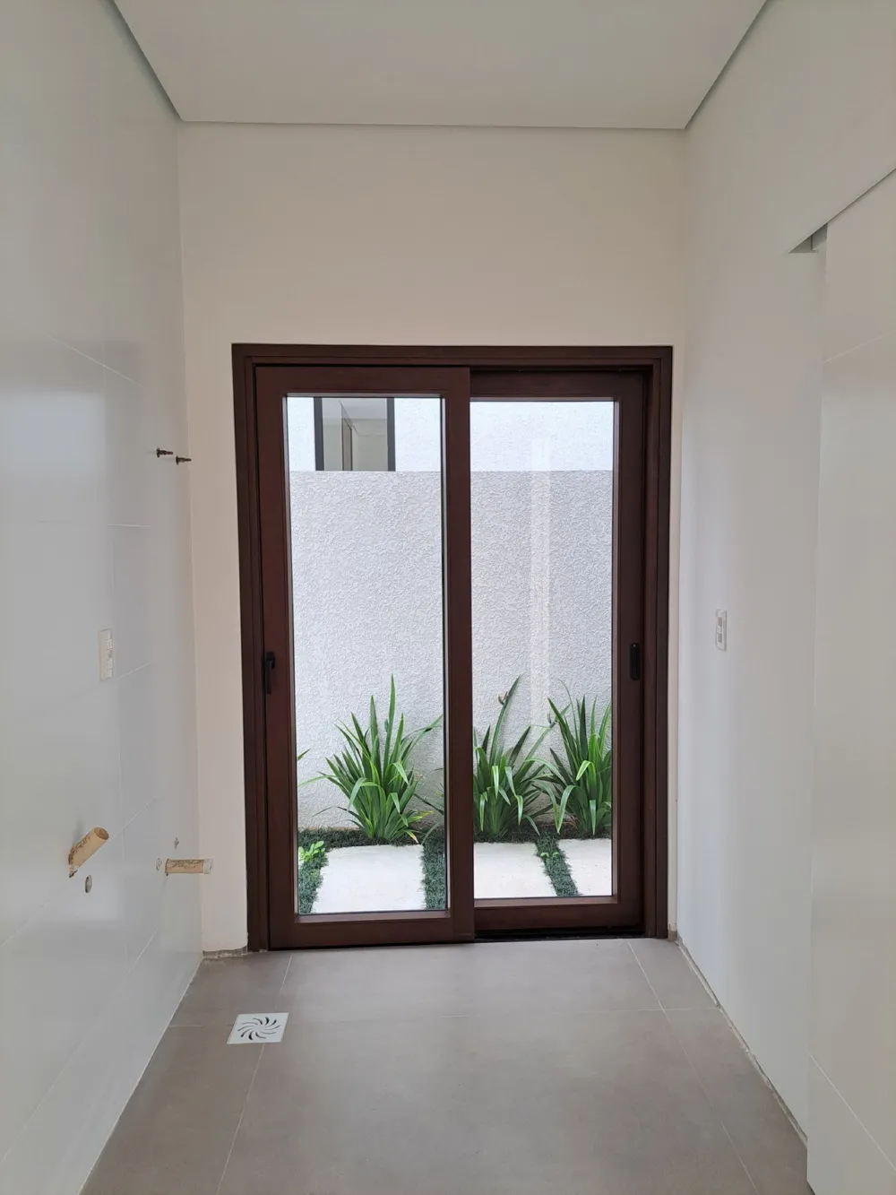 Casa 3 quartos para venda no bairro Perequê em Porto Belo