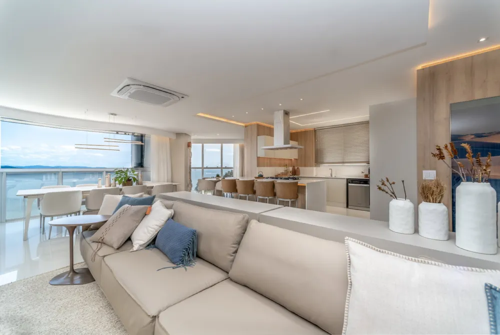 Apartamento 4 quartos para venda no bairro Centro em Balneário Camboriú