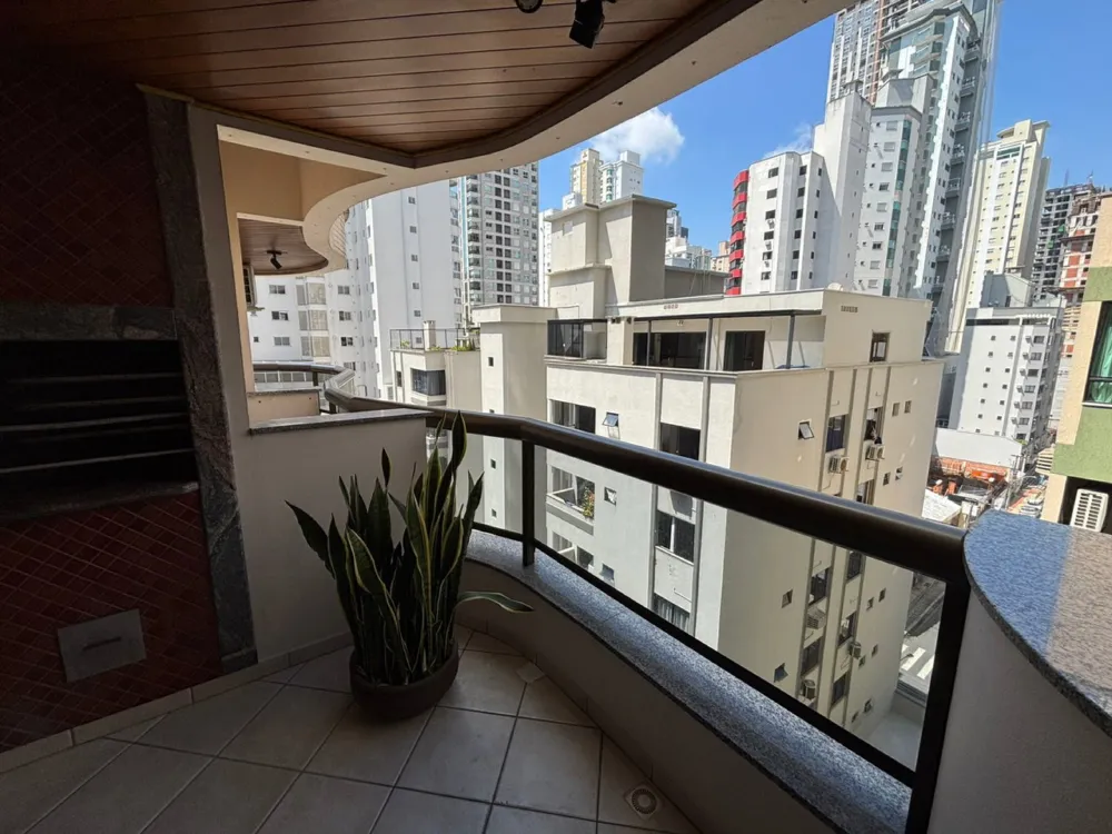 Apartamento 3 quartos para venda no bairro Centro em Balneário Camboriú