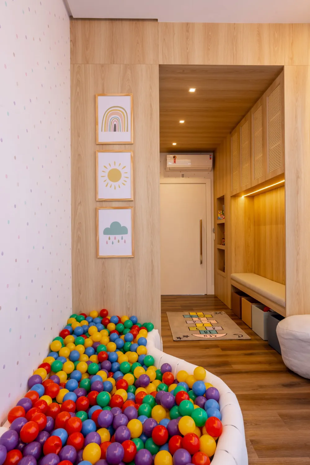 Sala comercial para venda no bairro Centro em Balneário Camboriú