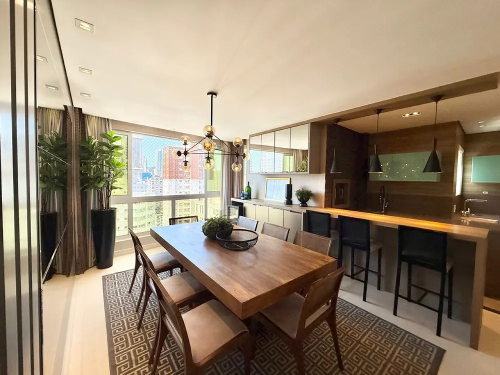 Apartamento 4 quartos para venda no bairro Centro em Balneário Camboriú